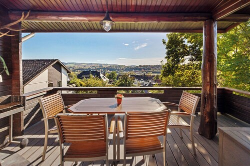 Holiday Home 'Ferienhaus Bad Gandersheim' with Private Terrace, Private Garden and Wi-Fi