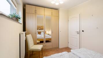 2 habitaciones, wifi gratis y ropa de cama