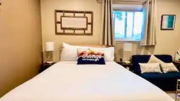 1 bedroom, iron/ironing board, WiFi, bed sheets