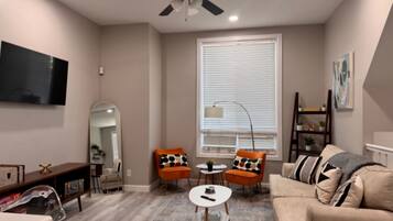 Smart TV, video games