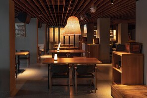 Restaurant - Sanchunli Meng Resort Hotel (Qiandongnan)