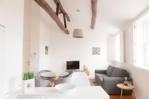 Fernseher