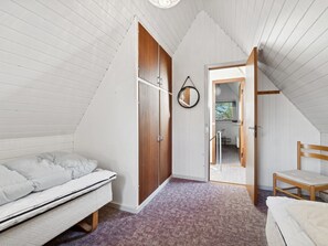 3 bedrooms, WiFi