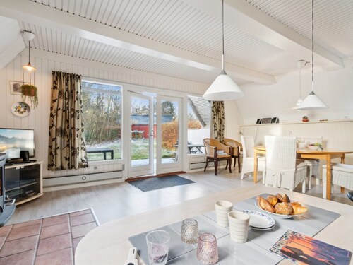 "Maikel" - 1km from the sea by Interhome