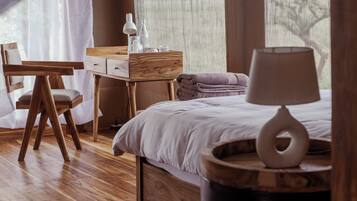 Camera Comfort con letto matrimoniale o 2 letti singoli, balcone, vista parco | Una scrivania, postazione laptop, Wi-Fi gratuito