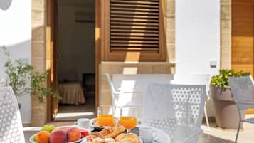 Bureau, rideaux occultants, chambres insonorisées, Wi-Fi gratuit