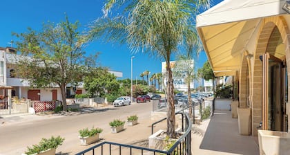 Lido Marini Rooms Affittacamere B&B