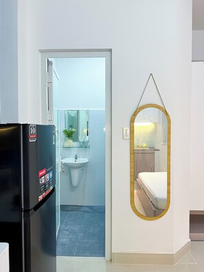 Deluxe Apartment | Bathroom | Towels - UNITE PREMIRE 1 (Ho Chi Minh City)