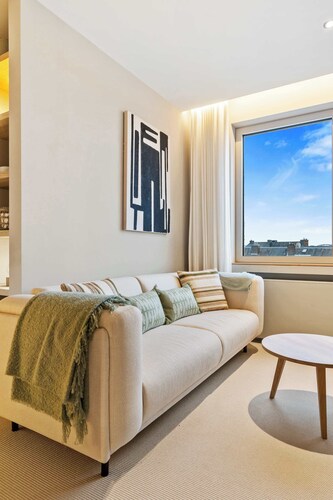 Modern Studio Near Gare & City Center, Wi-Fi