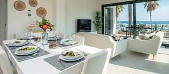 Modern Apartment in Palamós with Parking and Air Conditioning