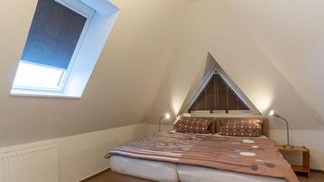 House | 3 bedrooms, individually furnished