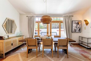 Dining - Luxury Oasis in Palm Springs Retreat (Palm Springs)
