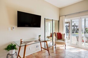 Televisión y oficina