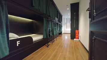 Classic Shared Dormitory, Non Smoking, City View | Soundproofing, free WiFi, bed sheets