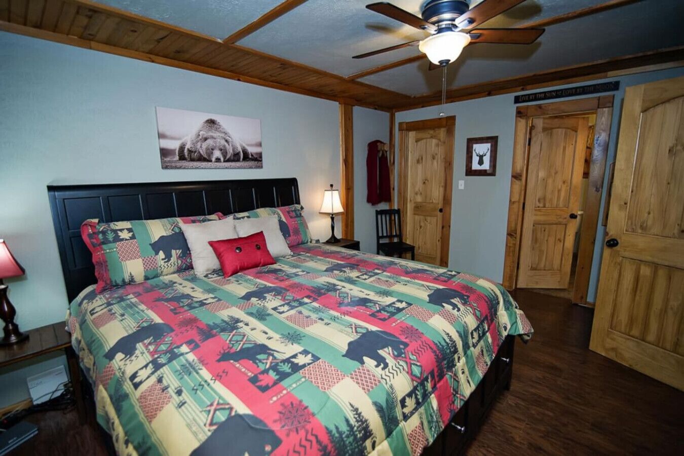 2 Schlafzimmer, Bügeleisen/Bügelbrett, WLAN, Bettwäsche