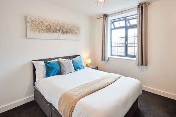 Apartment | 1 bedroom, desk - Host Stay Holland Apartment (Nottingham)