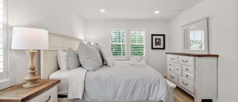 7 makuuhuonetta, silitysrauta/-lauta, Wi-Fi, vuodevaatteet