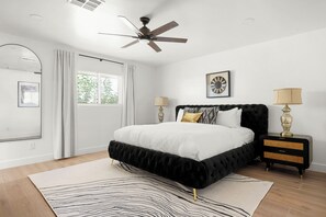 4 bedrooms, iron/ironing board, free WiFi, bed sheets - Hazelwood by LuxeKey | Old Town Scottsdale w/ Pool & Ping Pong (Scottsdale)