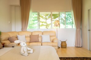 Deluxe Double Room, Balcony, Garden View | Living area - Green Me Organic Farm Khao Yai (Pak Chong)