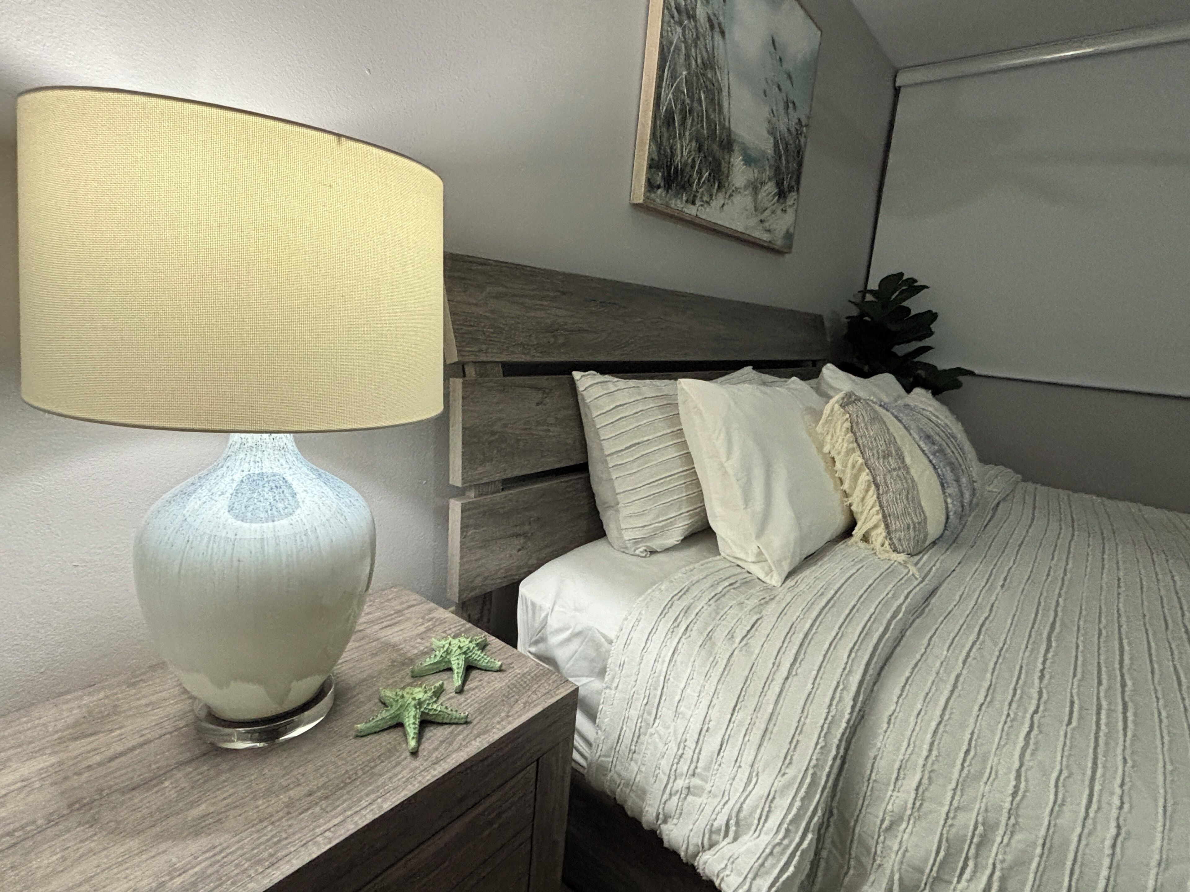 King size master bedroom