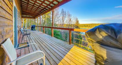 River Views & Fire Pit: Cozy Soldotna Apartment!