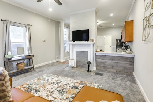 3 Mi to Dtwn: Covington Getaway w/ Backyard