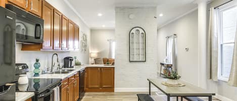 House (1 Bedroom) | Interior