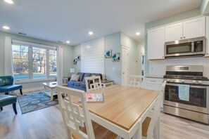 Apartment (2 Bedrooms) | Interior - Walk to Beach: Traverse City Condo on Front Street (Traverse City)