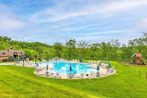 House (3 Bedrooms) | Interior - 1 Mi to Waterpark: Mtn-view Poconos Hideaway! (Tannersville)