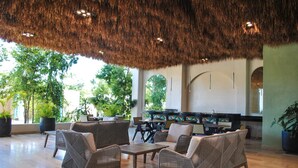 Exterior - New Chic Tulum with Rooftop Pool (Tulum)