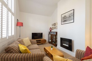 Apartment | 2 bedrooms - Host Stay Chatsworth Court Apartment (Scarborough)