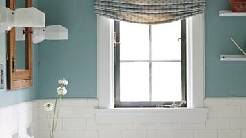 Villa | Bathroom