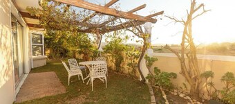 3 Bedroom Part House in the Scenic Durbanville Wine Lands Area, Holiday Facility