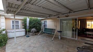 House, 3 Bedrooms, Accessible, Garden View | Terrace/patio