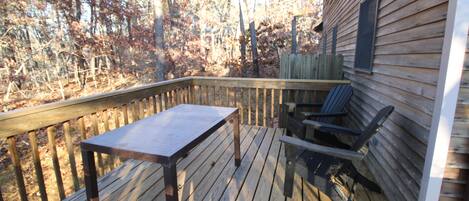 تناول الطعام بالخارج