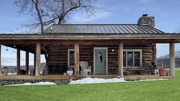 Cabin, 2 Bedrooms | Exterior