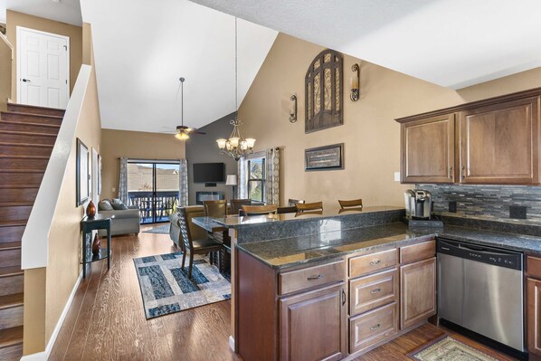 Interior - Branson Blessing – Condo for 8! (Branson)