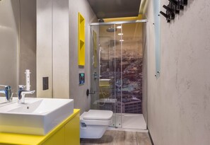 Hair dryer - Apartment Modern Industrial (Kraków – Modern View of Planty Park)