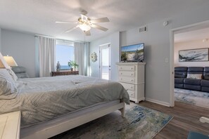 2 chambres, fer et planche à repasser, Wi-Fi gratuit, draps fournis