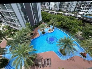 Piscine sur le toit