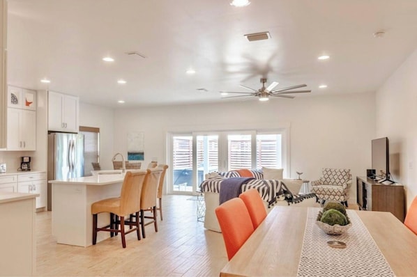 Interior - July Dates Available! Book Now! Short Walk to Beach (Panama City Beach)