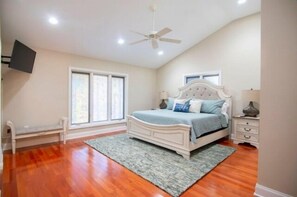 4 bedrooms, internet