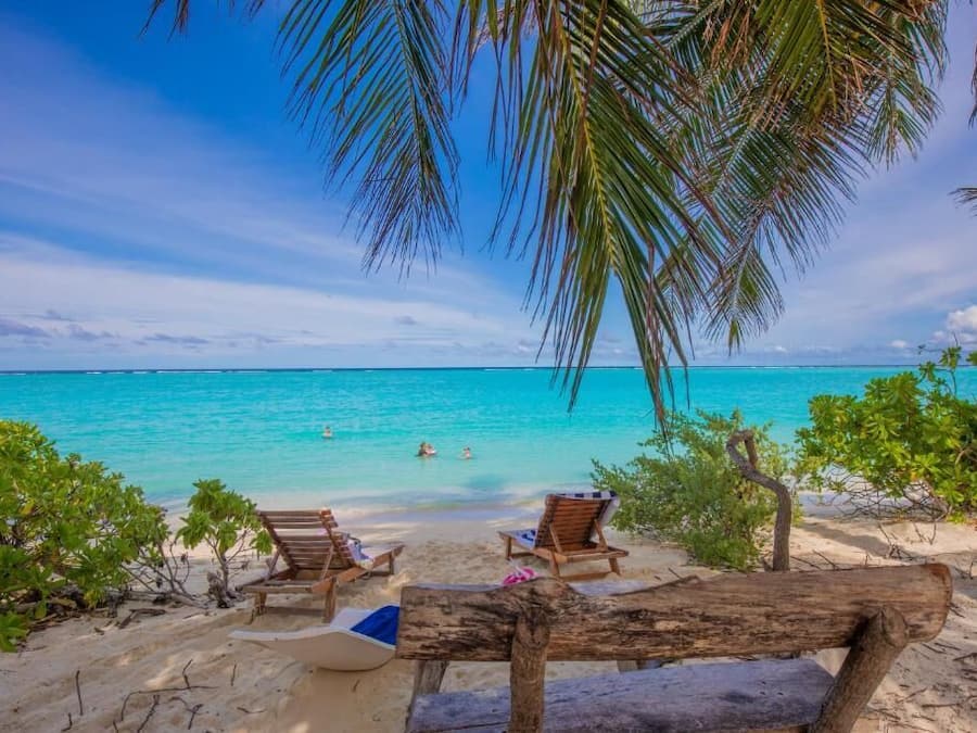 Private beach nearby, white sand