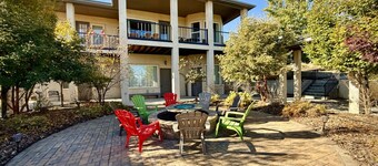 Entire Scenic Views Estate, Gorgeous 6 Bdrm, 5.5 Bath, Local Golfing 50% Off!