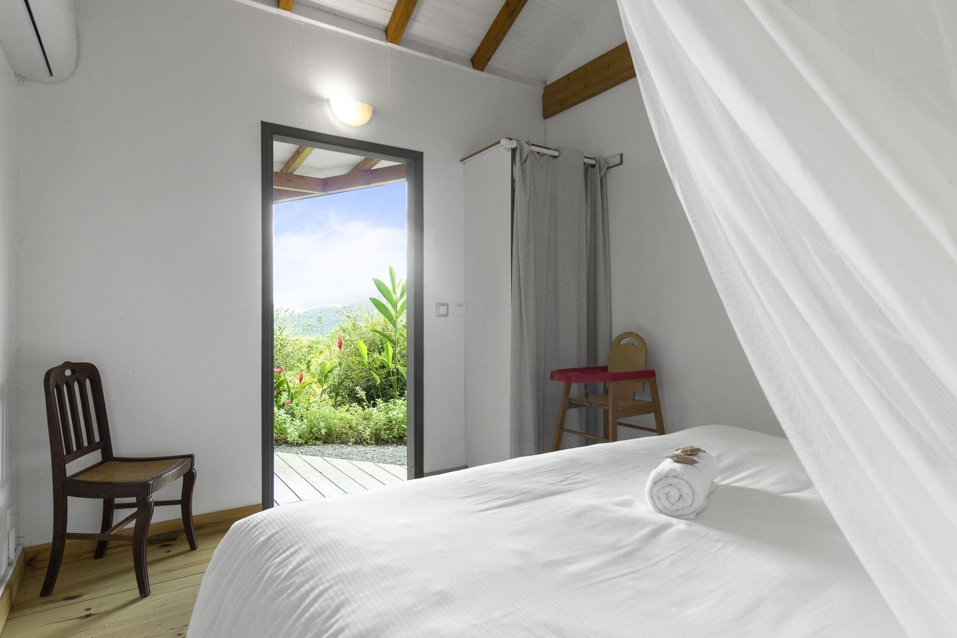 2 dormitorios, tabla de planchar con plancha, wifi gratis y ropa de cama