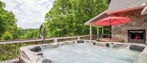 Bain à remous extérieur