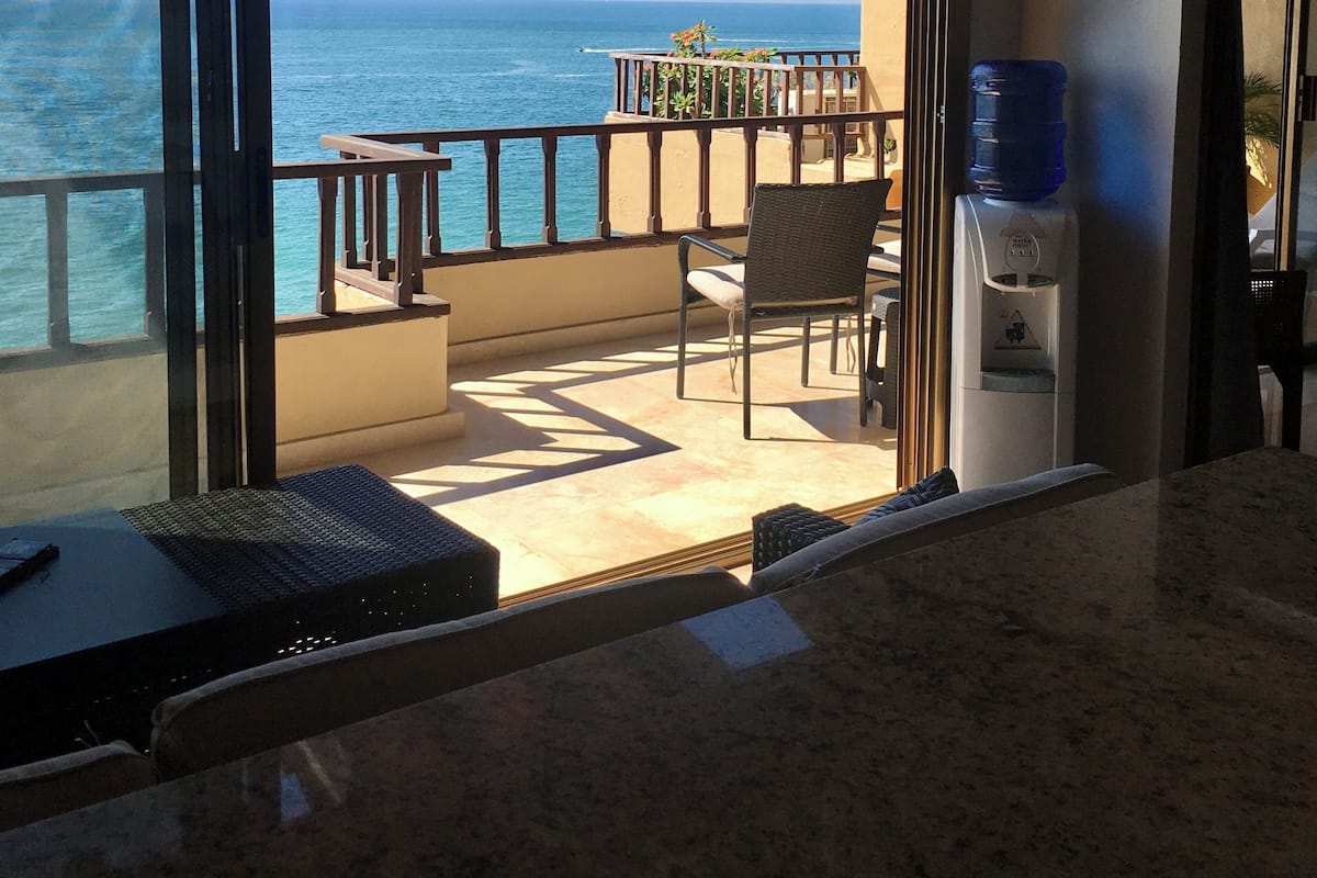 Superior Penthouse, 1 Bedroom, Non Smoking, Ocean View | Beach/ocean view