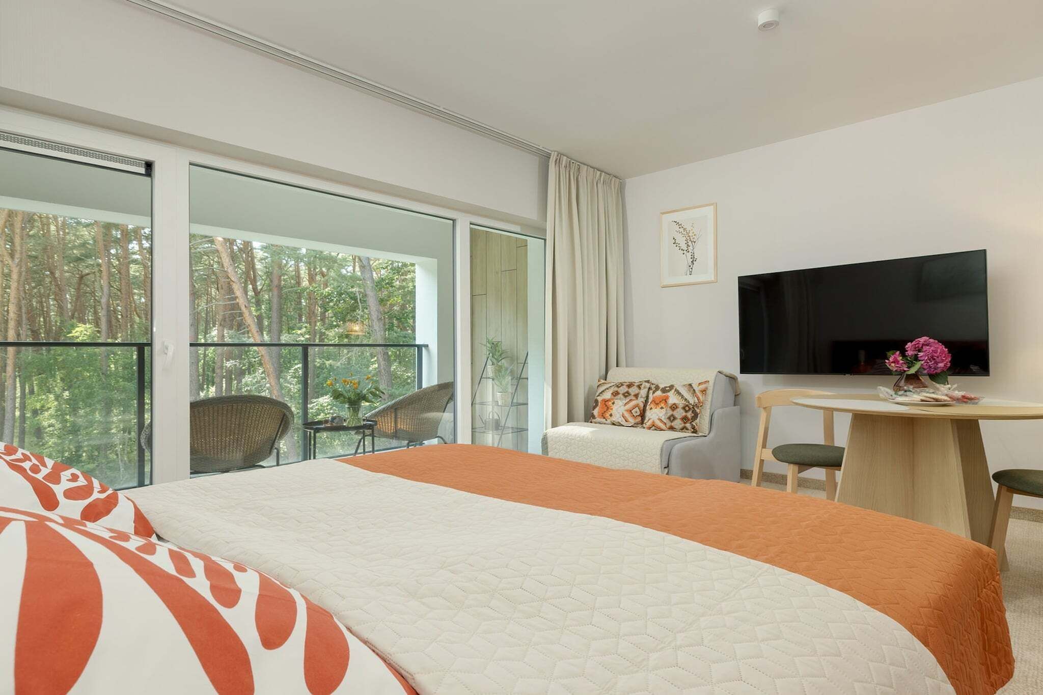 Travel crib, bed sheets