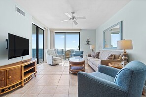 Smart TV - ⛱️Huge Balcony-Beach Front-3BR Romar Place⛱️ (Orange Beach)