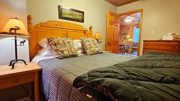 2 chambres, fer et planche à repasser, Wi-Fi gratuit, draps fournis